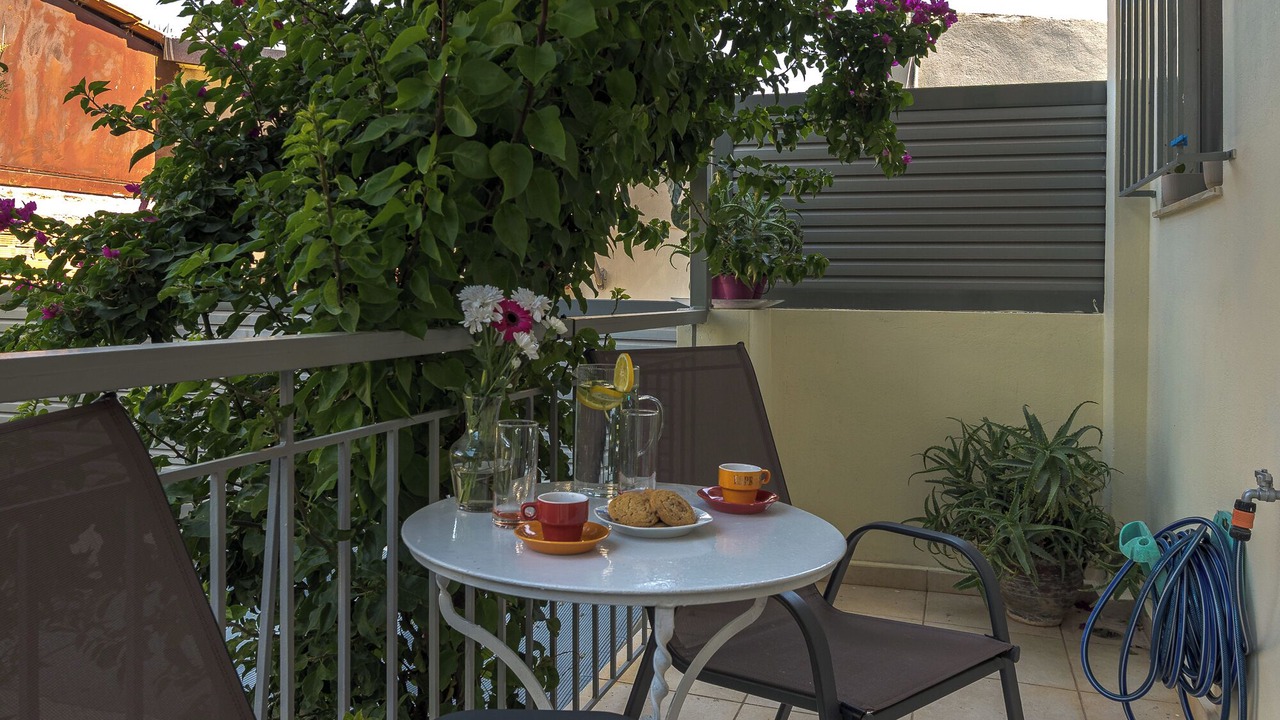 Photo of Outdoor in Vari
