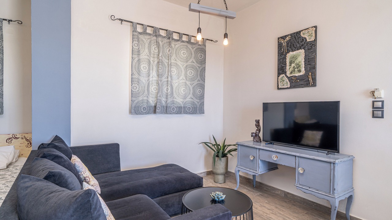 Photo of Livingroom in Leivathos