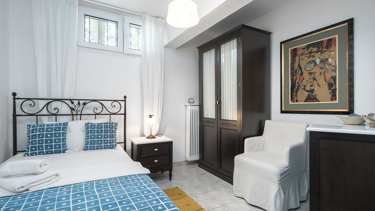 Photo of Bedroom in Polichrono