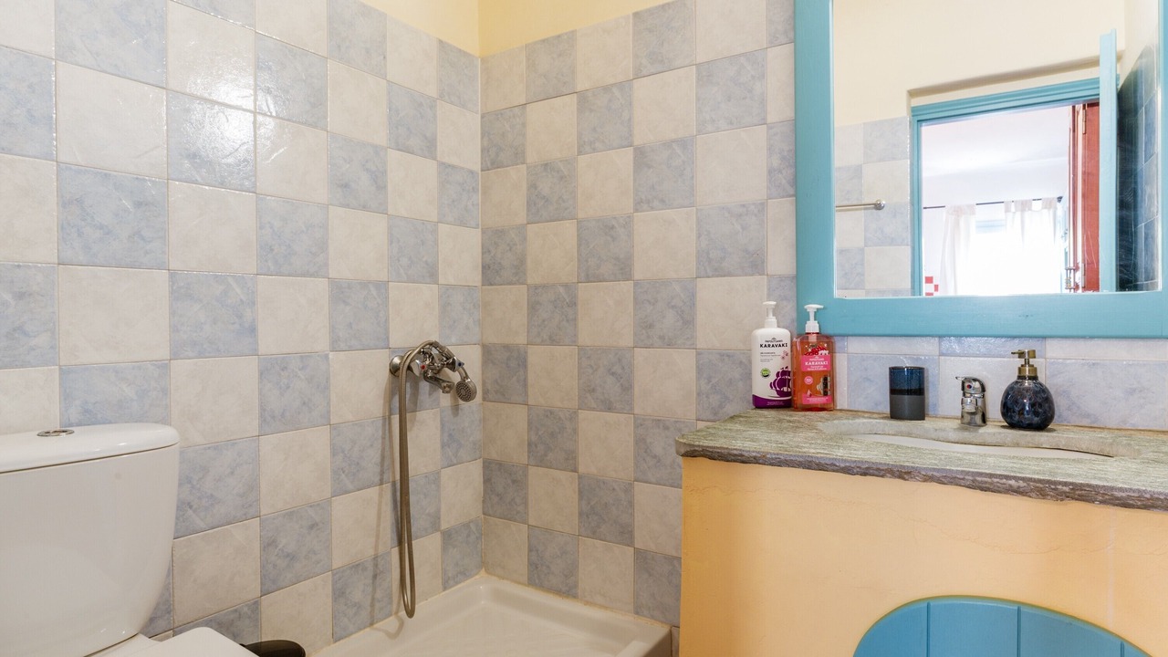 Photo of Bathroom in Agios Ioannis
