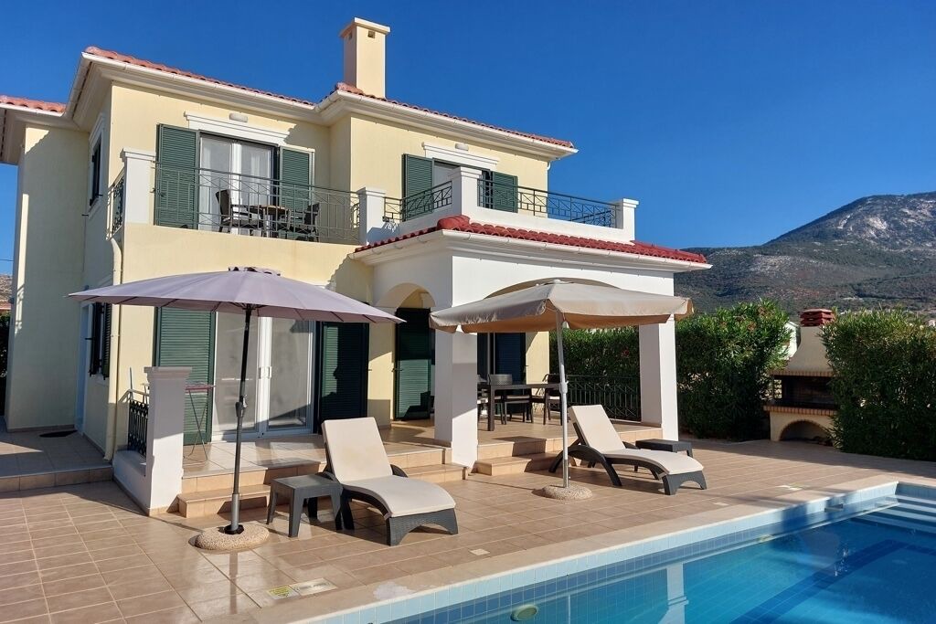 Photo of Outdoor in Karavados