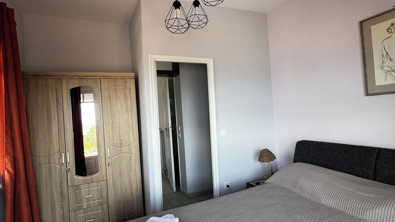Photo of Bedroom in Saronida