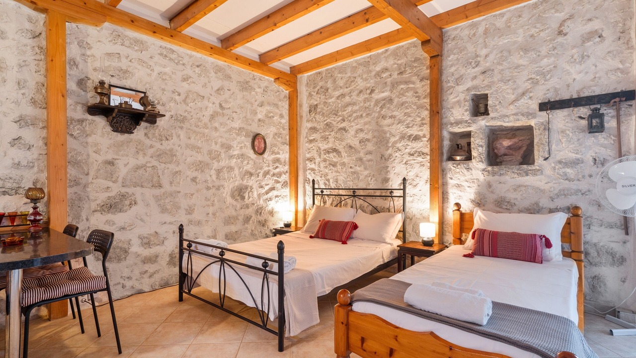Photo of Bedroom in Evgiros