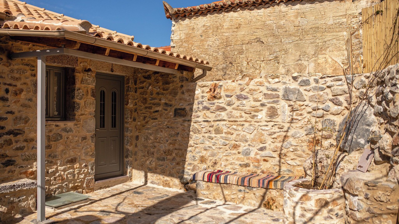 Photo of Outdoor in Thalames