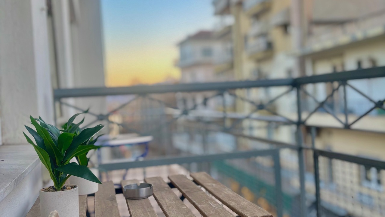 Photo of Outdoor in Drama