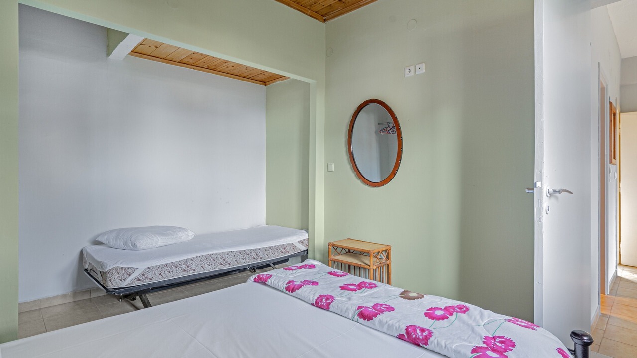 Photo of Bedroom in Poros