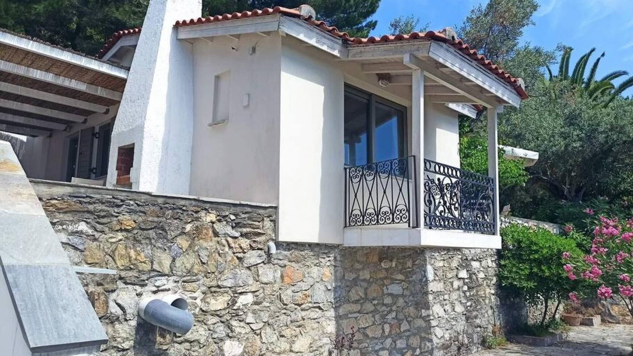 Photo of Outdoor in Katsarou