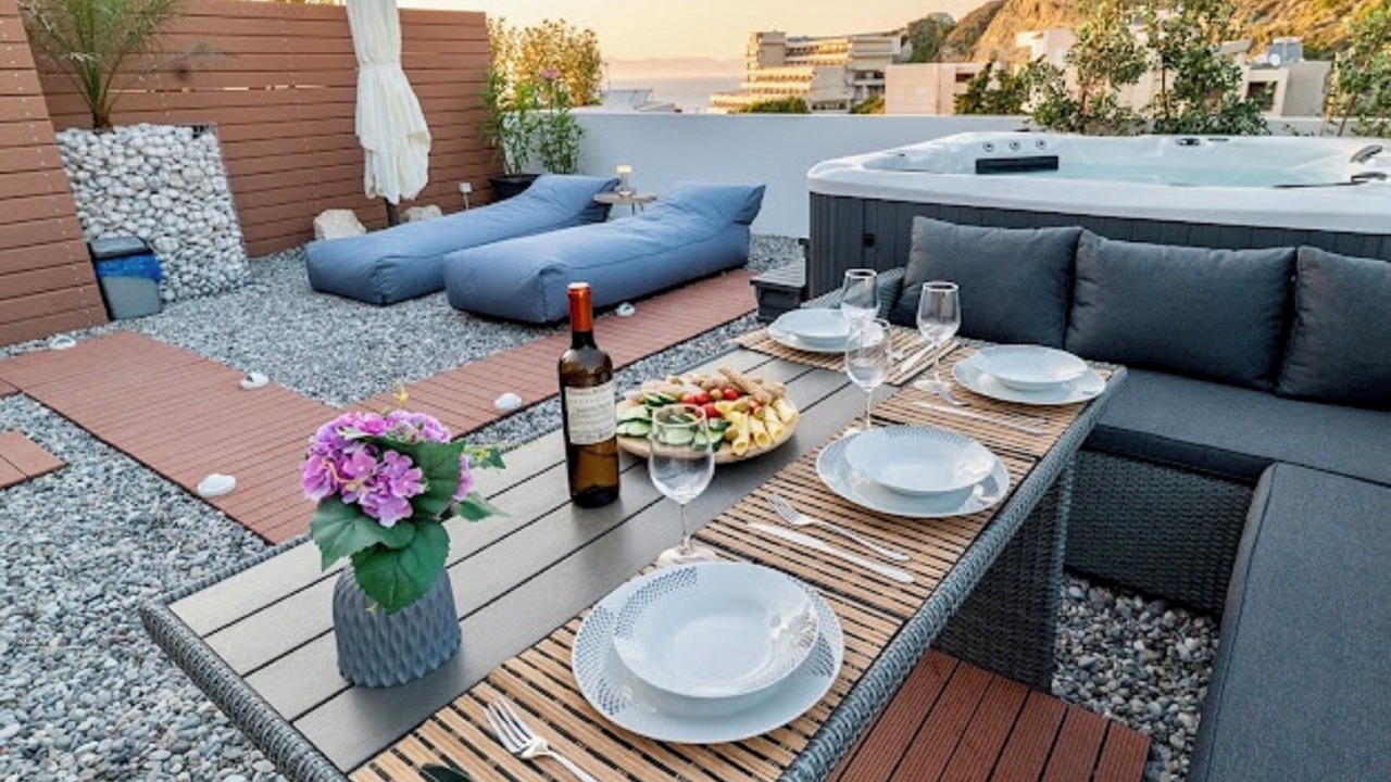 Photo of Outdoor in Ixia