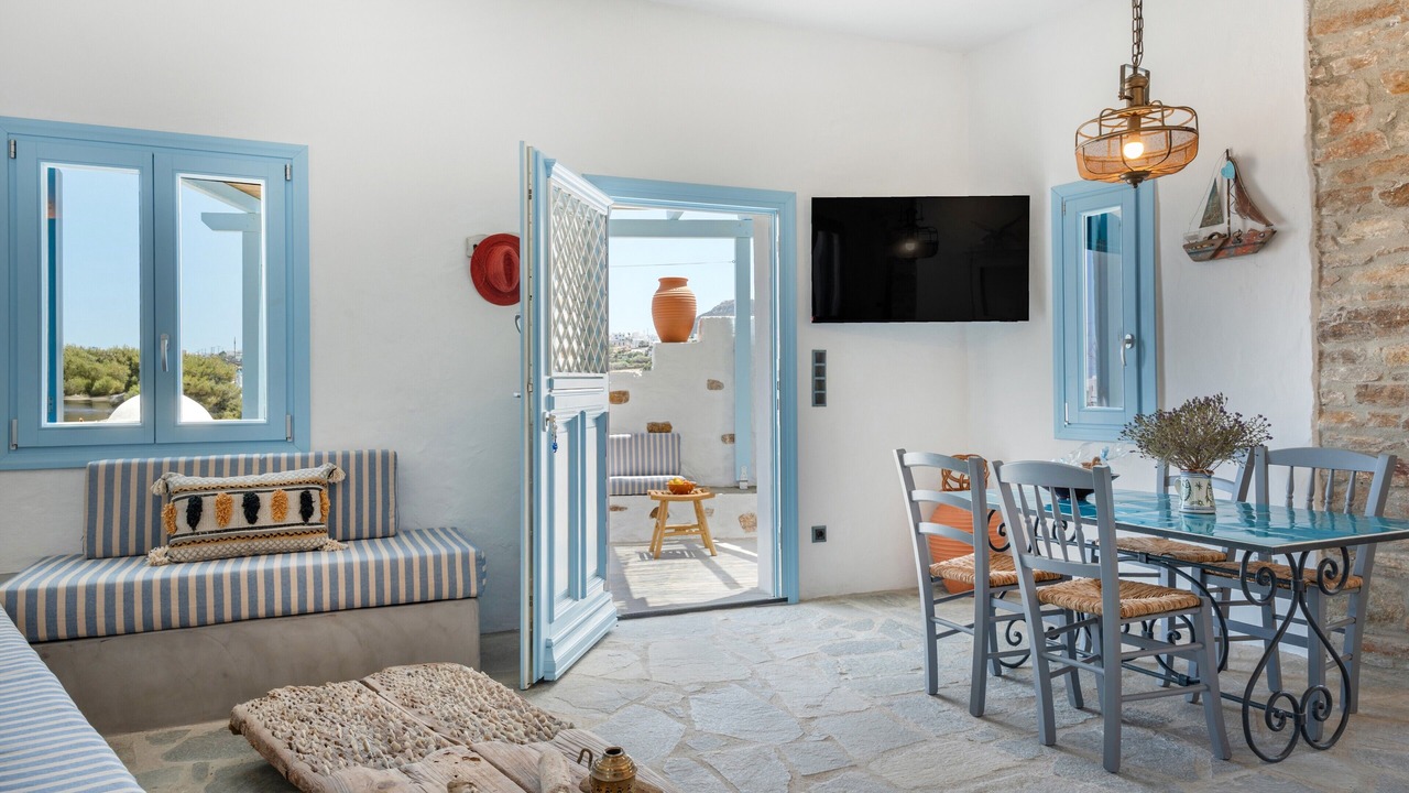 Photo of Livingroom in Sifnos