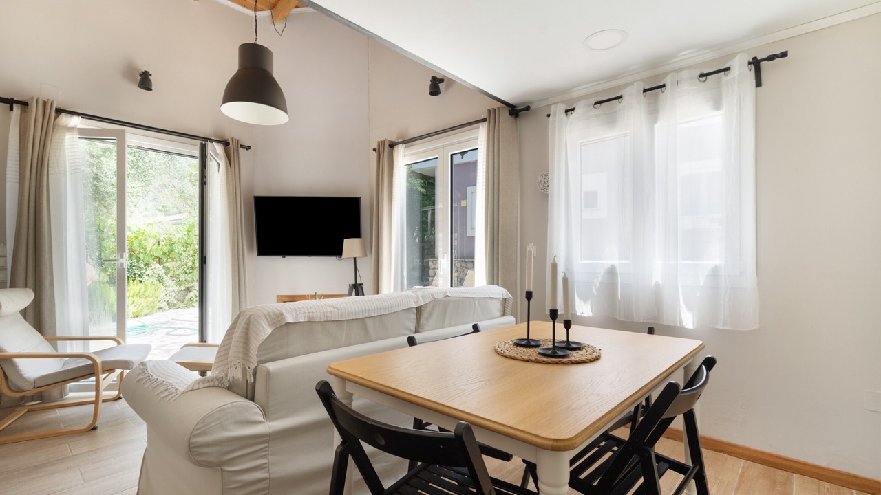 Photo of Livingroom in Drimonas