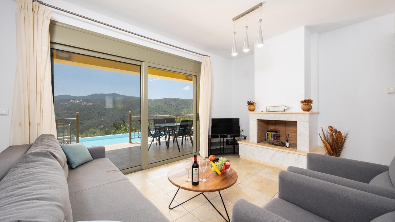 Photo of Livingroom in Mikros Gialos