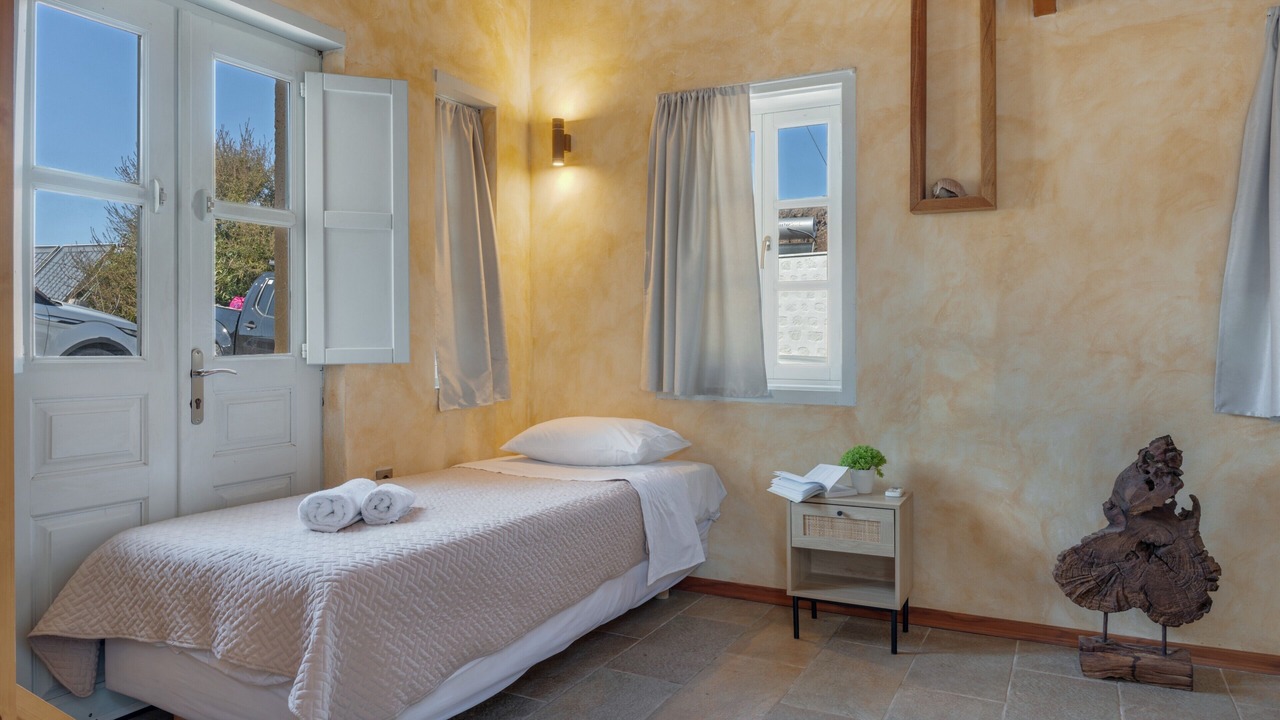 Photo of Bedroom in Skala