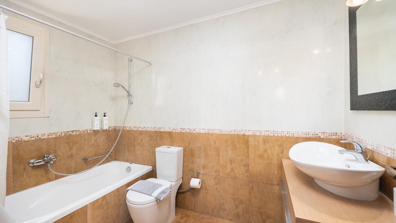 Photo of Bathroom in Kavallos