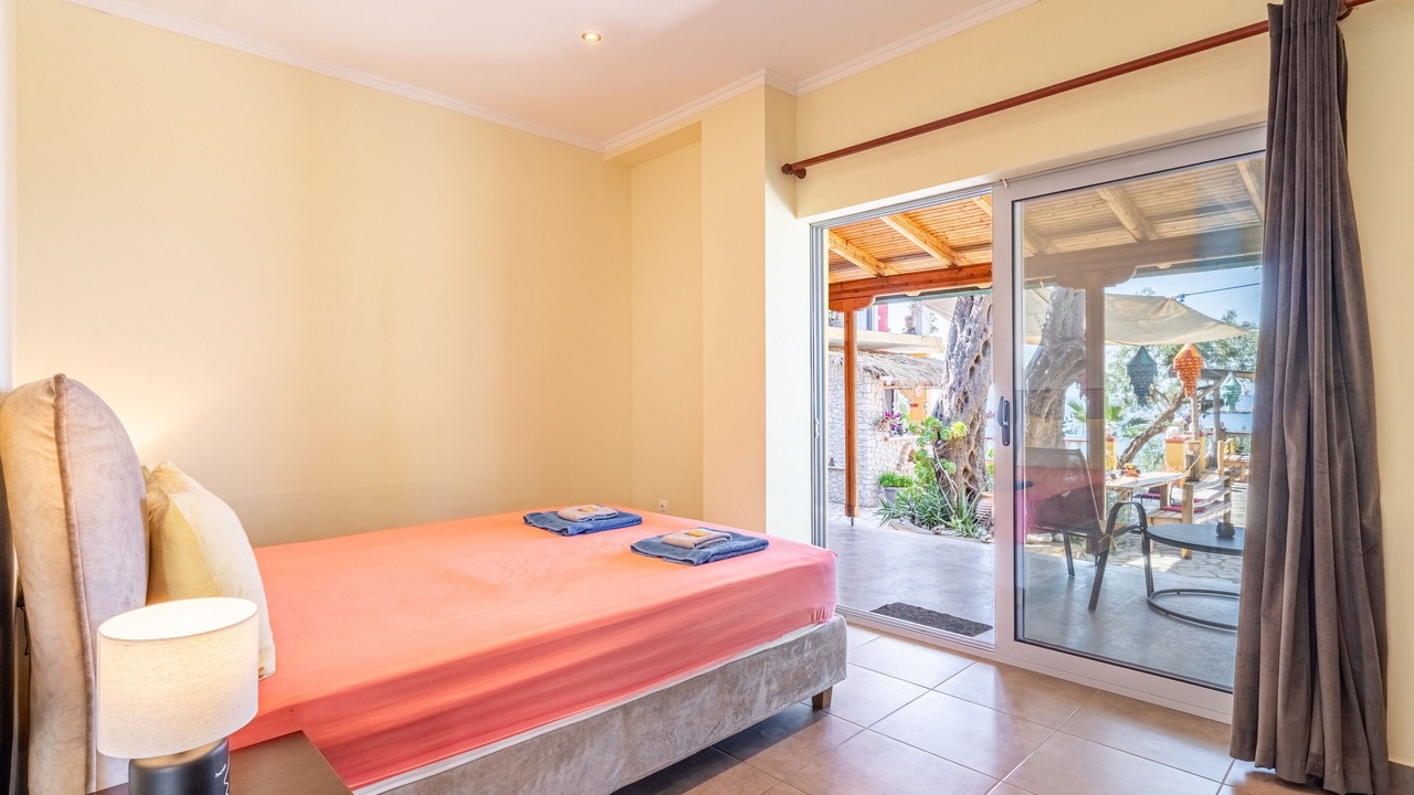Photo of Bedroom in Sinarades