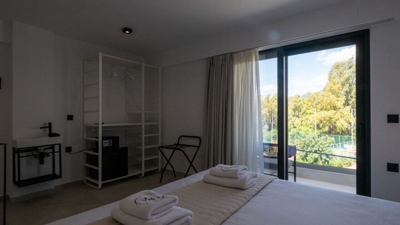 Photo of Bedroom in Kalamata Marina