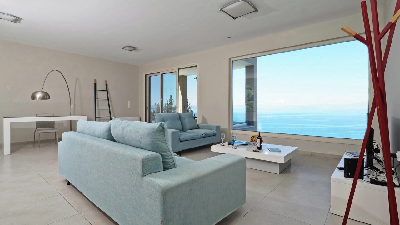 Photo of Livingroom in Notos