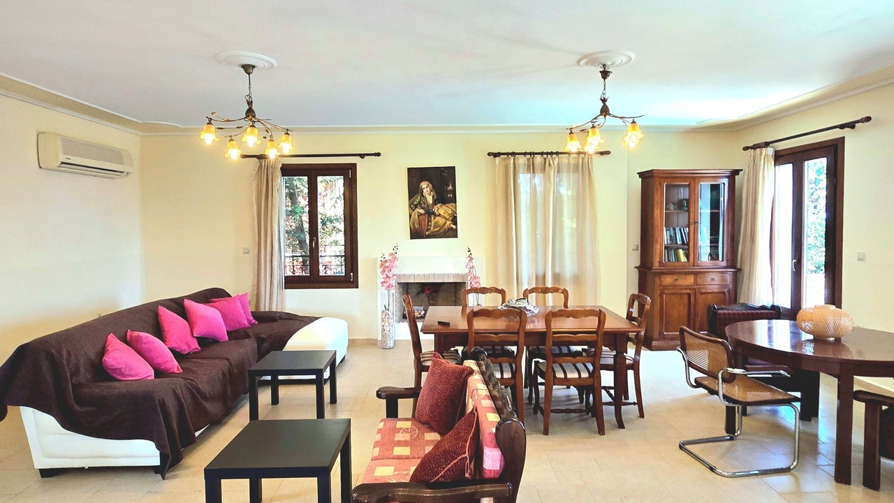 Photo of Livingroom in Katsarata