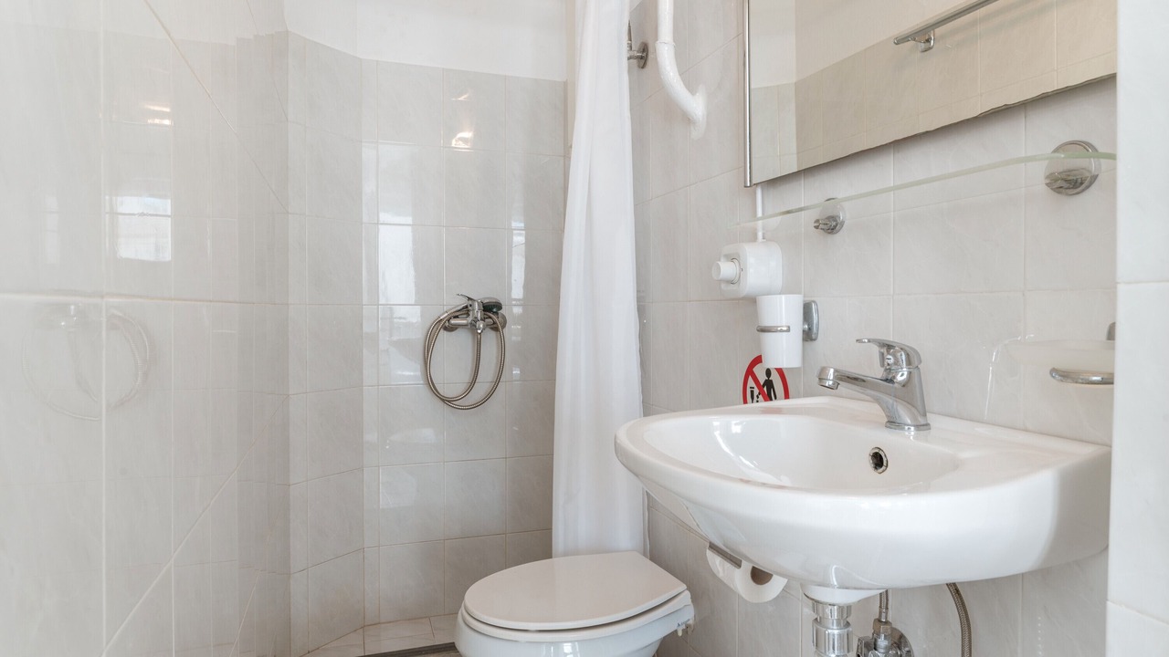 Photo of Bathroom in Little Venice
