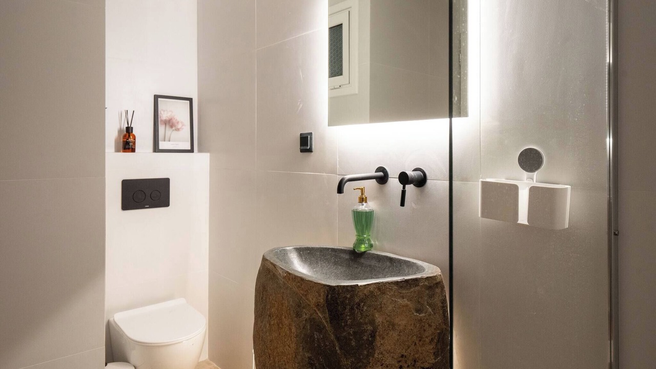 Photo of Bathroom in Petralona