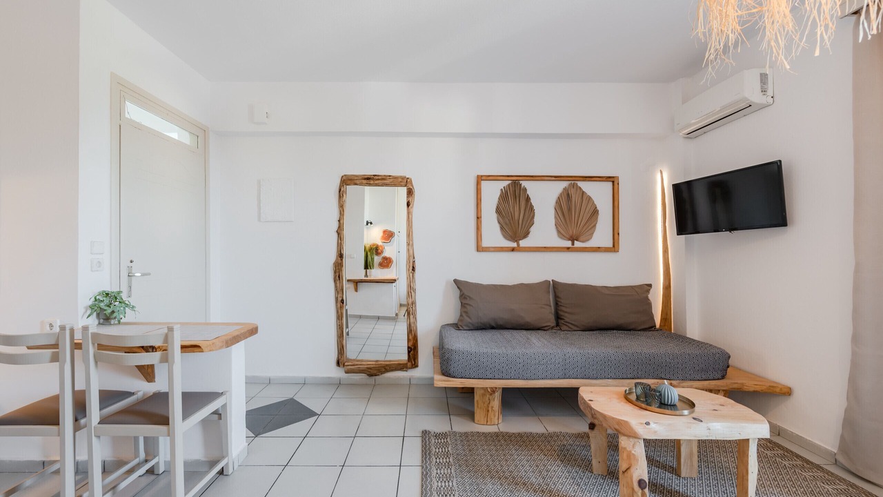 Photo of Livingroom in Adelianos Kampos