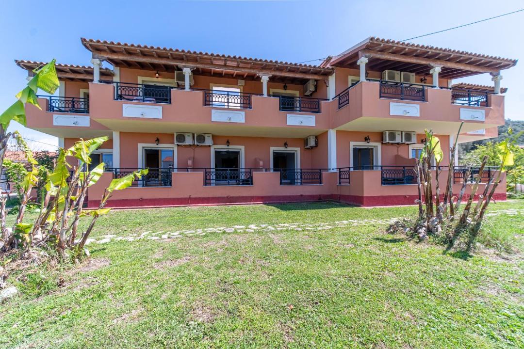 Photo of Others in Arillas