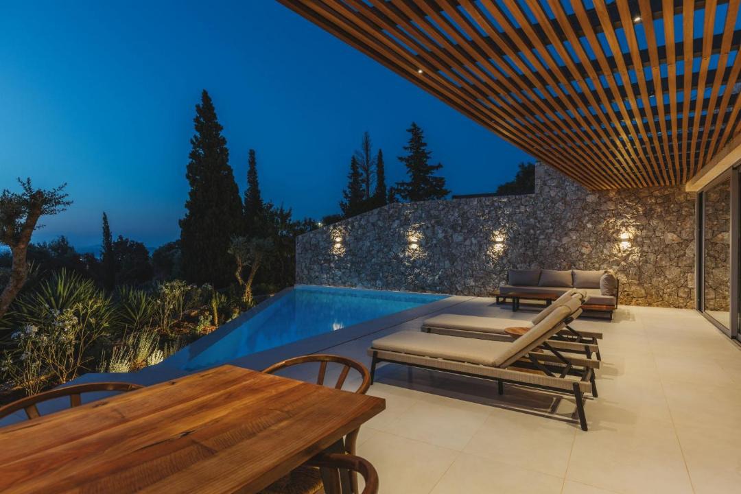 Photo of Others in Askos