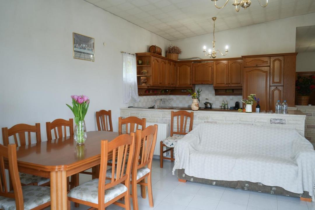 Photo of Others in Melissopetra