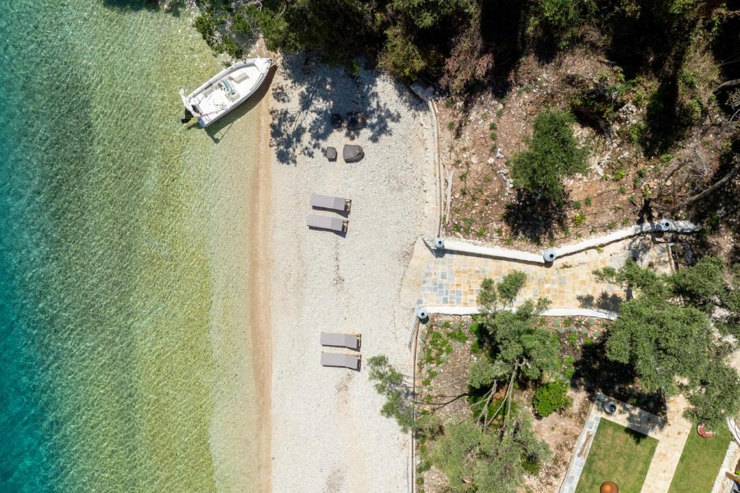 Photo of Others in Mikros Gialos