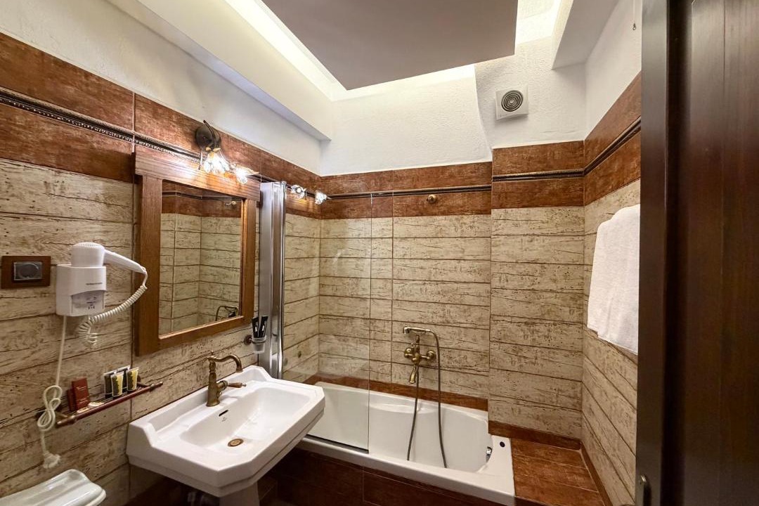 Photo of Bathroom in Loutraki