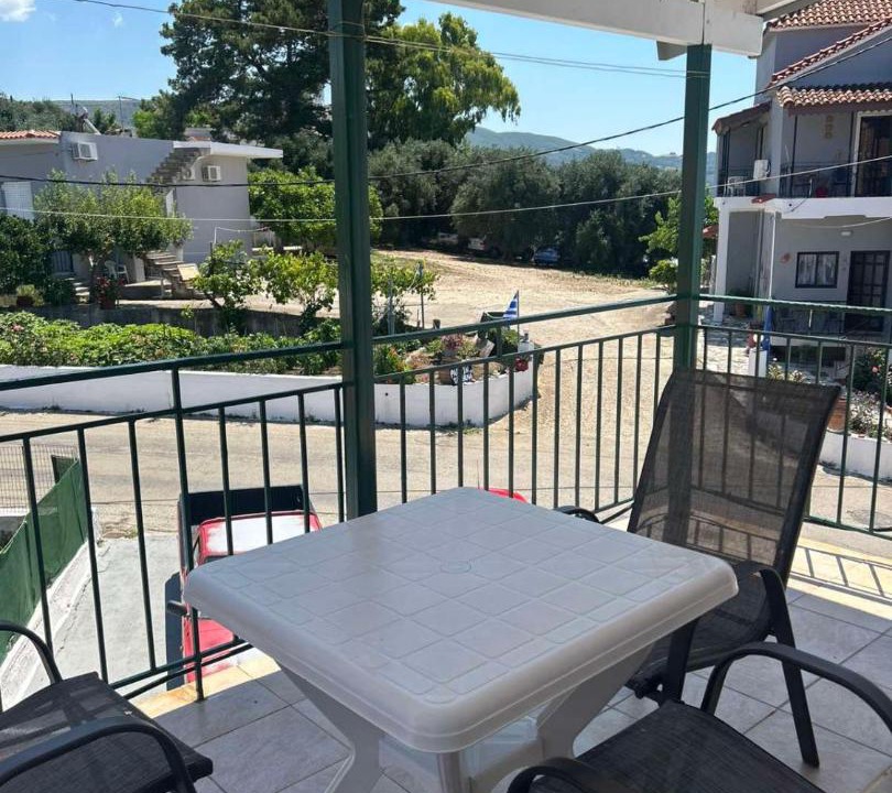 Photo of Patio Balcony in Loutsa