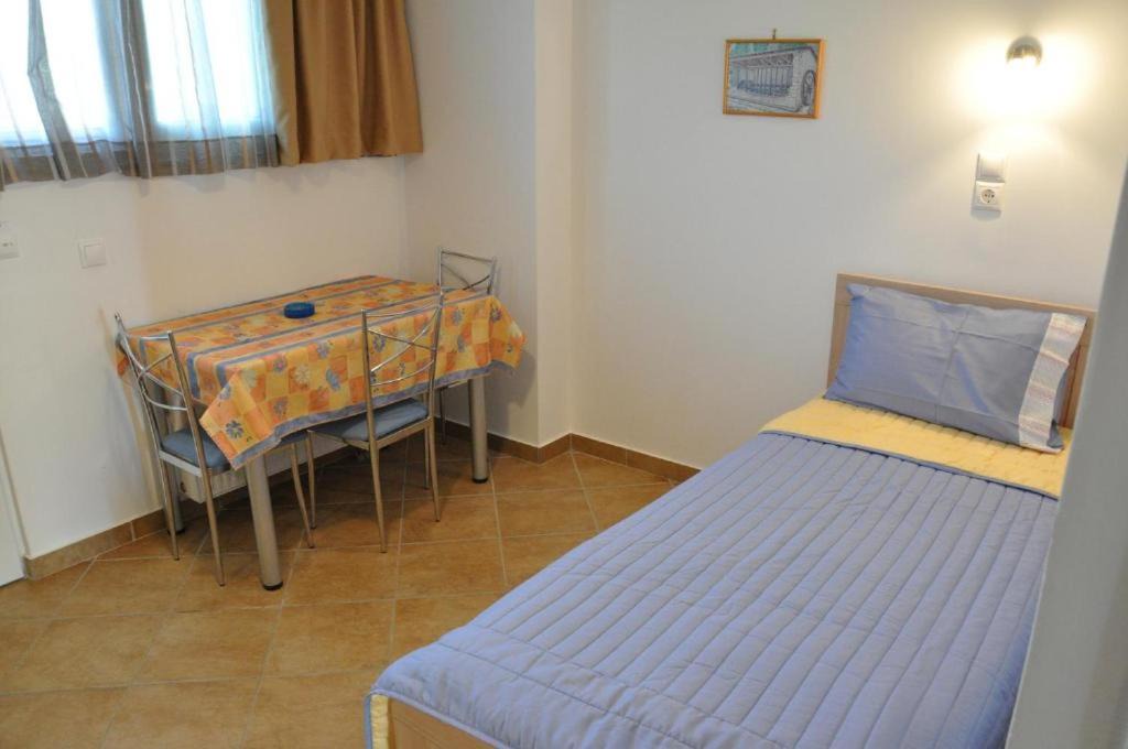 Photo of Bedroom in Sarakiniko