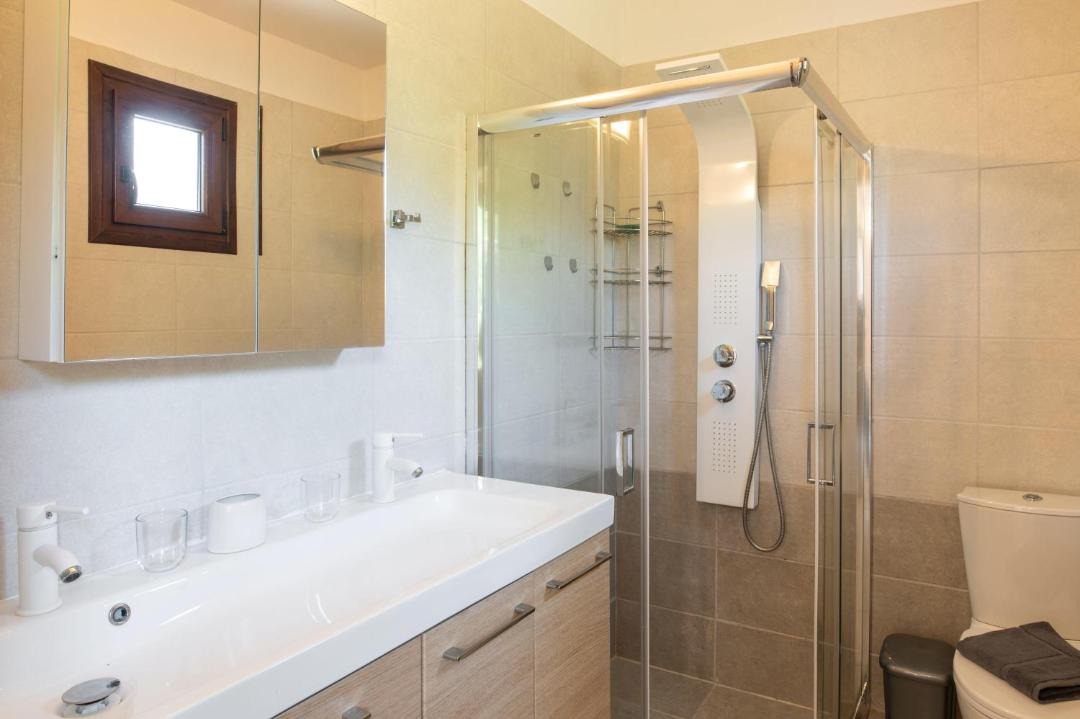 Photo of Bathroom in Ierissos