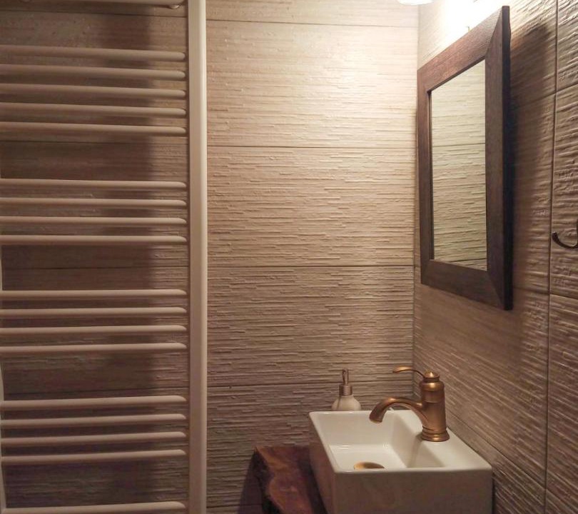 Photo of Bathroom in Vourgareli