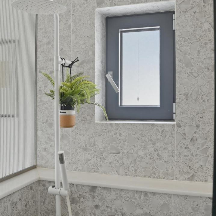 Photo of Bathroom in Elliniko-Argyroupoli