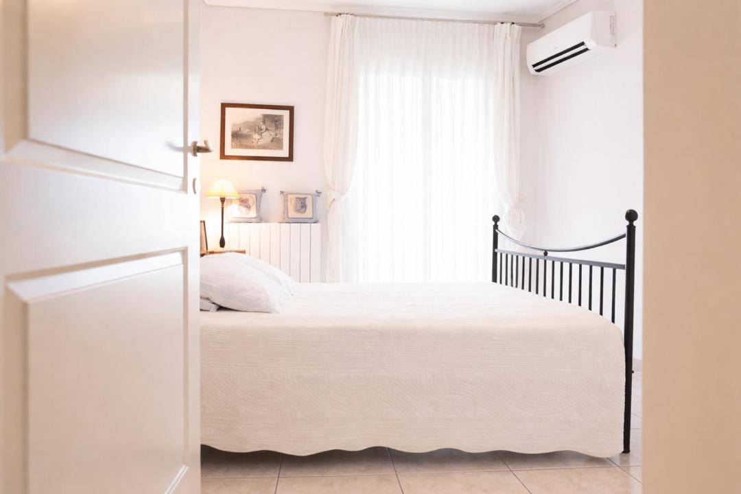 Photo of Bedroom in Anatolikos Sinikismos