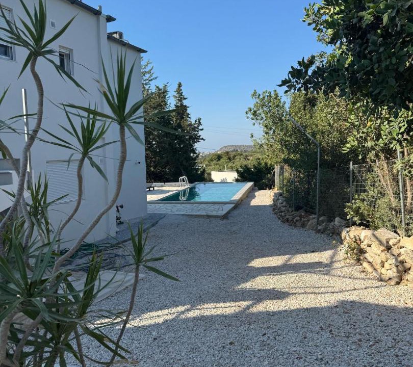 Photo of Others in Douliana