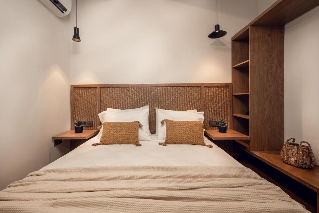 Photo of Bedroom in Pigadhakia