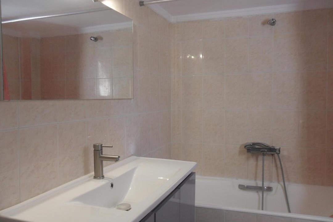 Photo of Bathroom in Thermi