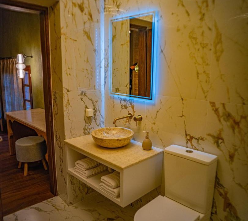 Photo of Bathroom in Rhodes Old Town