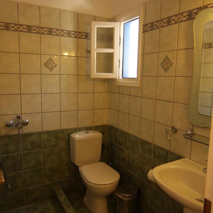 Photo of Bathroom in Schinoussa Town