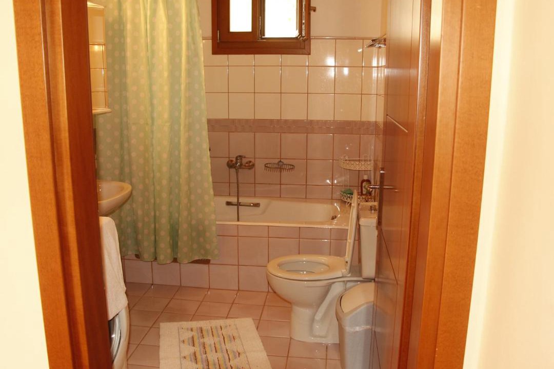 Photo of Bathroom in Aetos