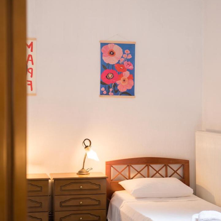 Photo of Bedroom in Mouresi