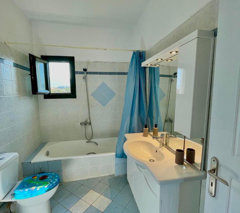 Photo of Bathroom in Logaras