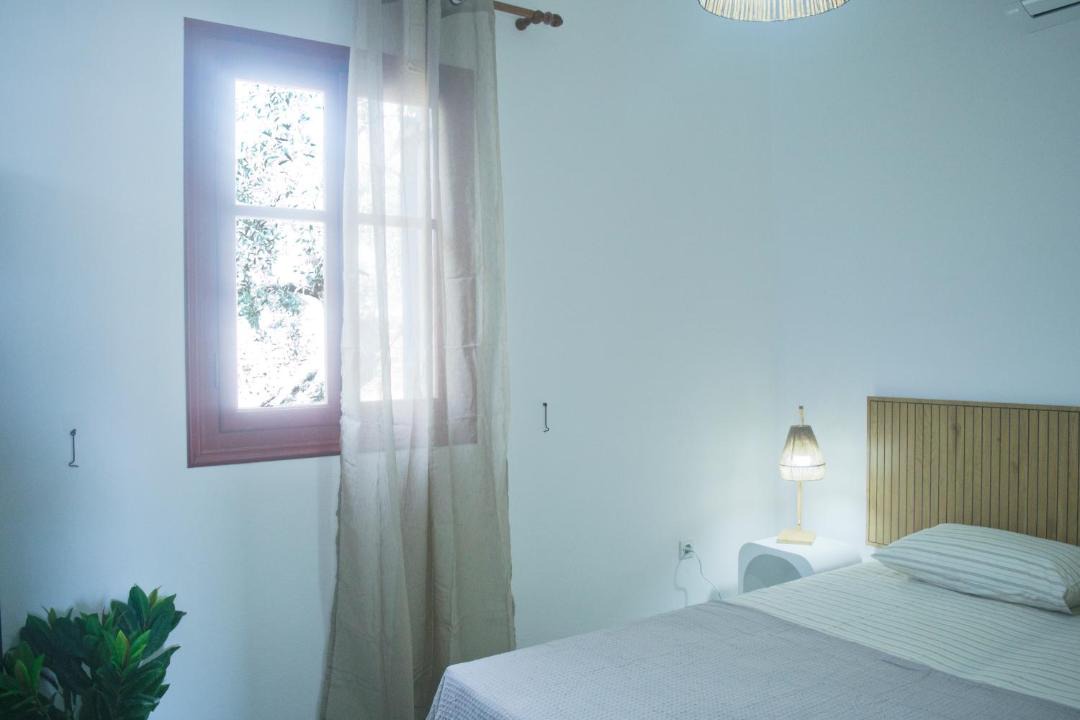 Photo of Bedroom in Platis Gialos