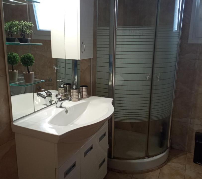 Photo of Bathroom in Avdira