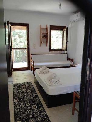 Photo of Bedroom in Paleopoli