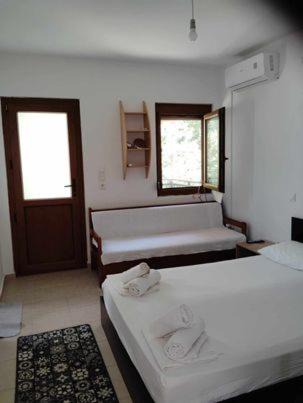 Photo of Bedroom in Paleopoli