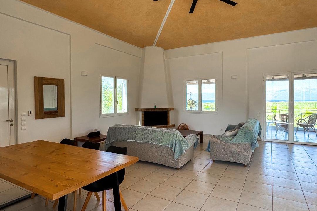 Photo of Livingroom in Aipeia