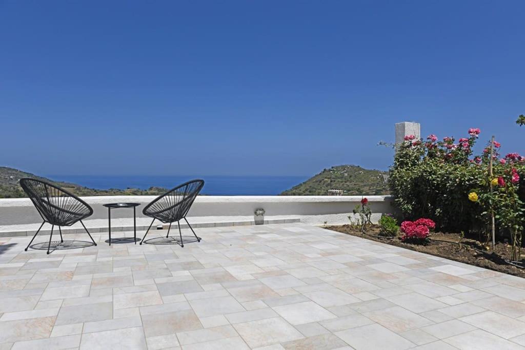 Photo of Patio Balcony in Evdilos