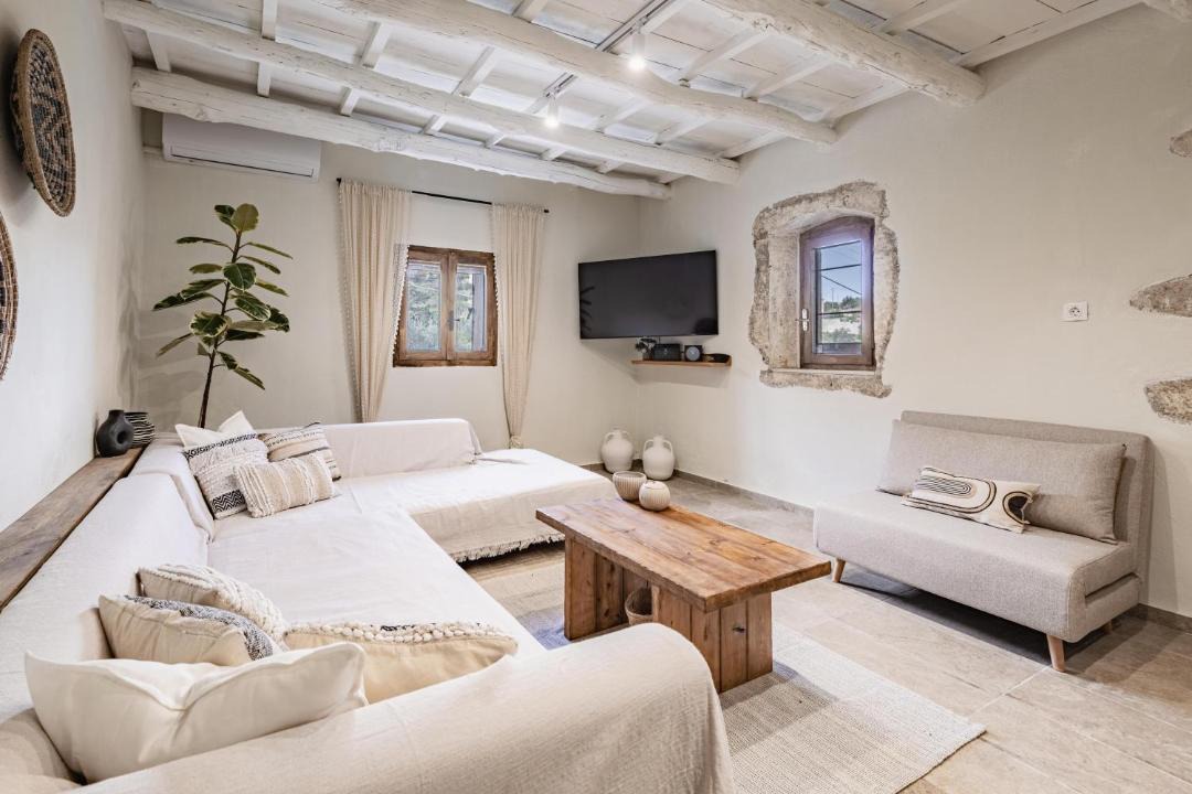Photo of Livingroom in Kournas
